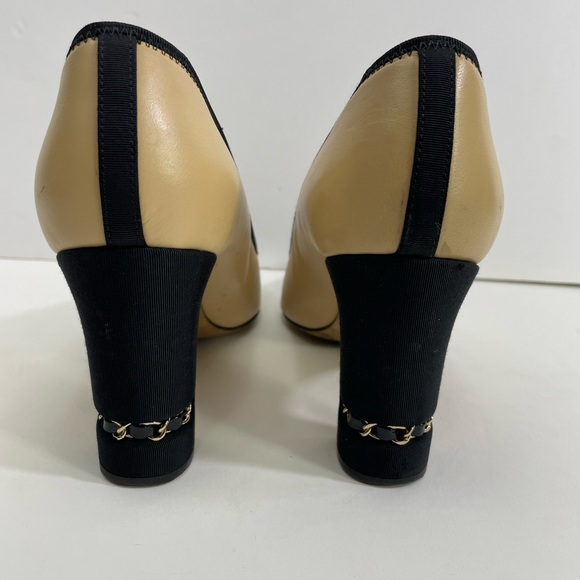 CHANEL Shoes Chanel High Heel Pumps Heels Shoes Closes Toe Size 4